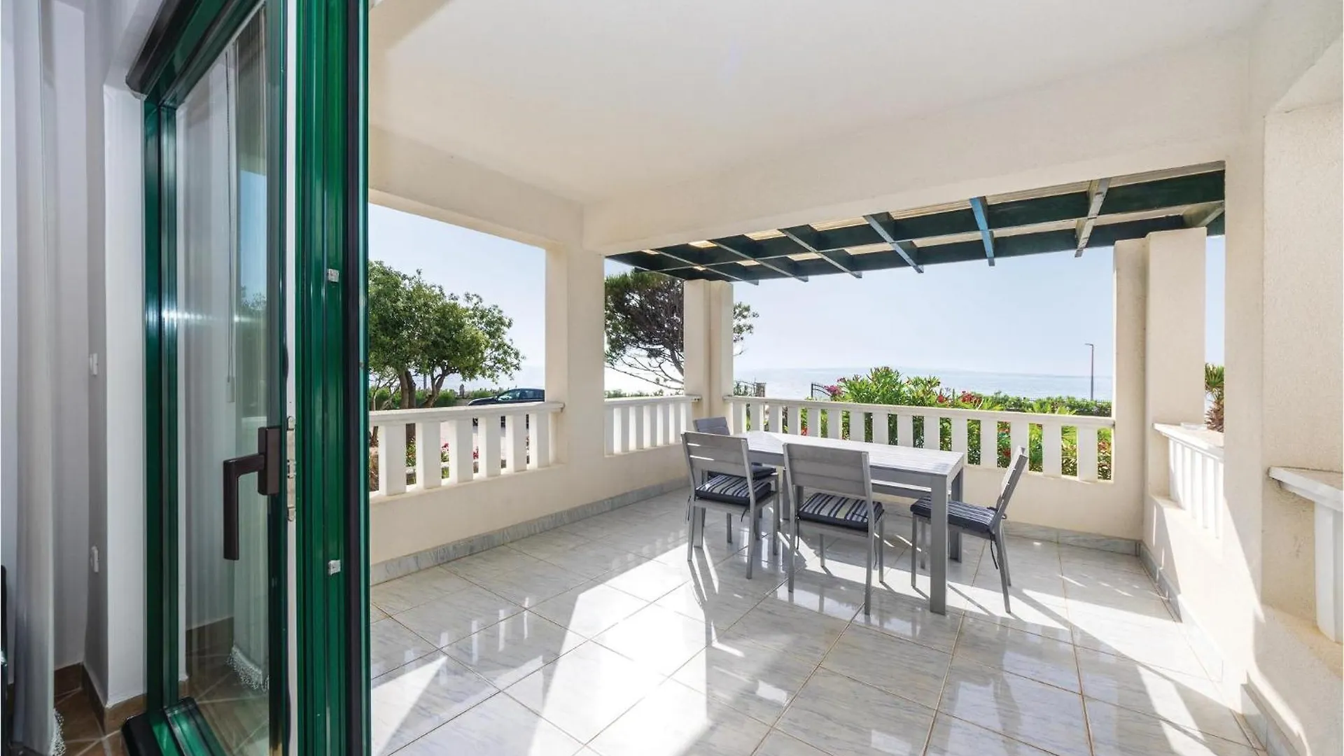 Cozy Apartment In Privlaka With House Sea View Croatia