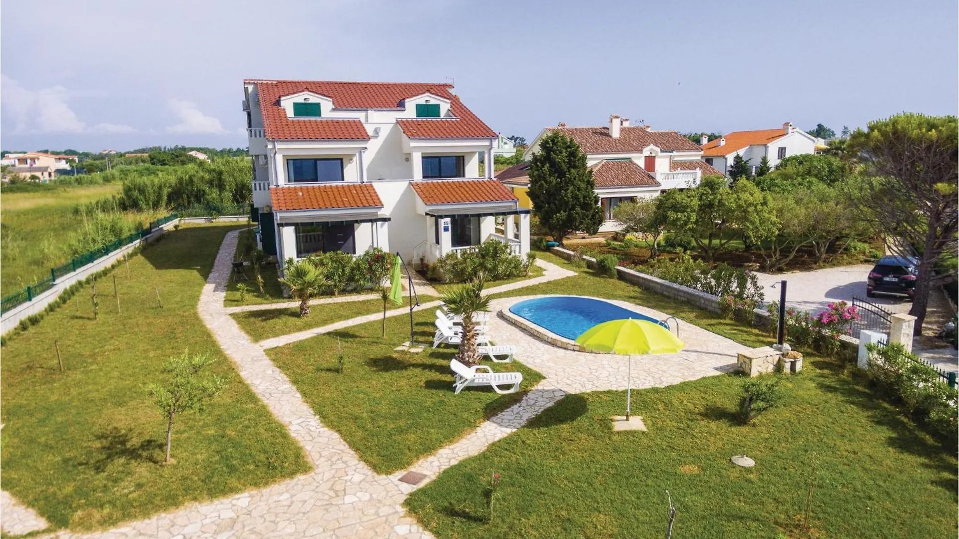 Cozy Apartment In Privlaka With House Sea View Croatia
